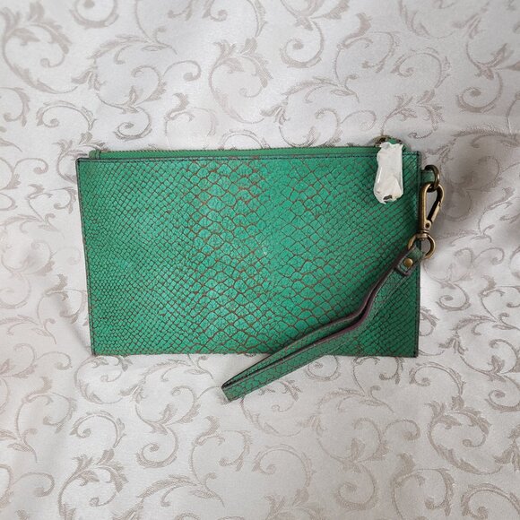 L.K. Berlin Genuine leather Green apple python snakeskin-like clutch - Picture 4 of 8